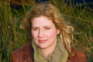 HelenNeilsonphotoMar2011.jpg